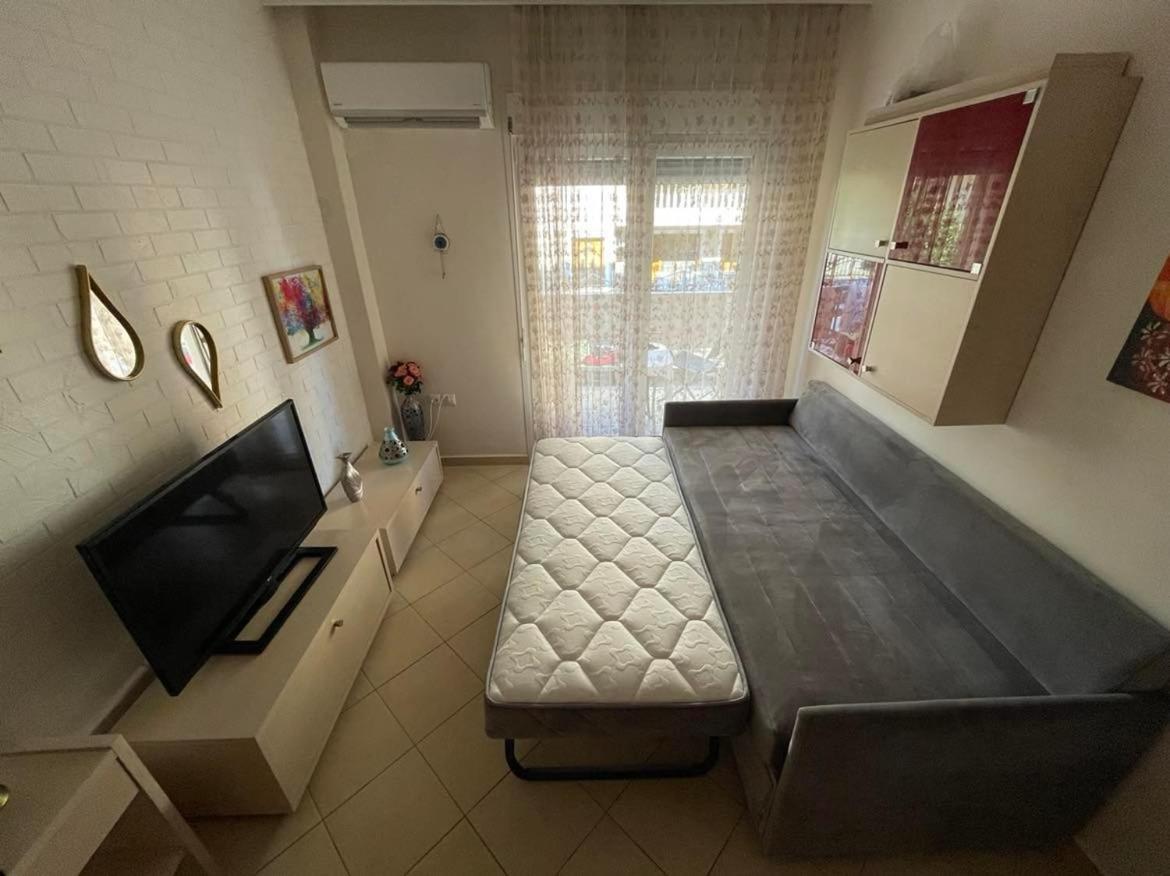 Brick Apartment Néa Péramos 外观 照片