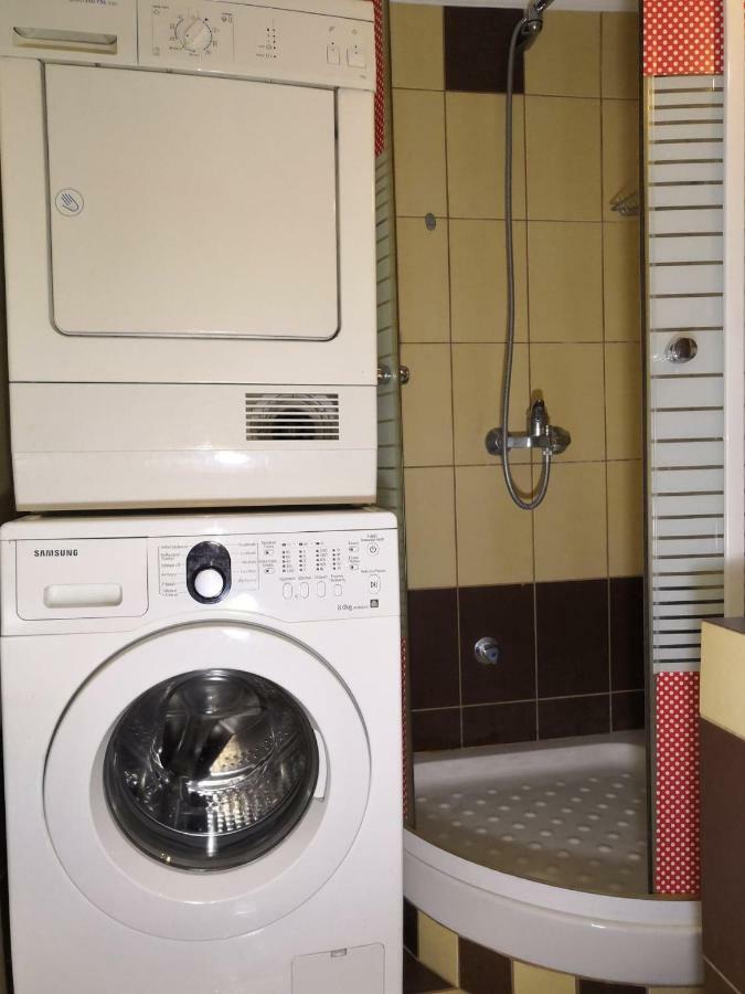 Brick Apartment Néa Péramos 外观 照片
